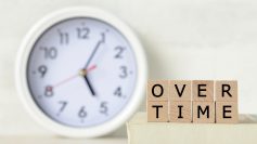 残業の月の上限は45時間？超えた時の罰則も解説！