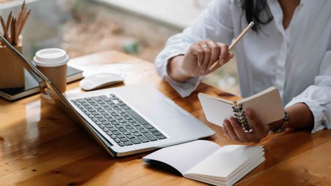 システムエンジニアに勉強を促すべき理由とは？育成方法も解説！