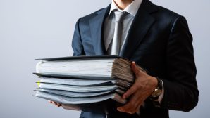 残業時間の上限は何時間？管理リスクと対策を解説