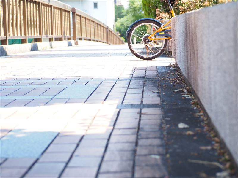 ローアウングルで自転車