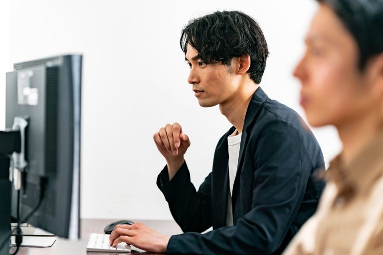 バックエンド・フロント両方を対応できるフルスタックエンジニア！